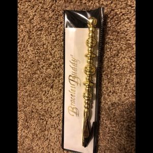 Brand new bracelet buddy